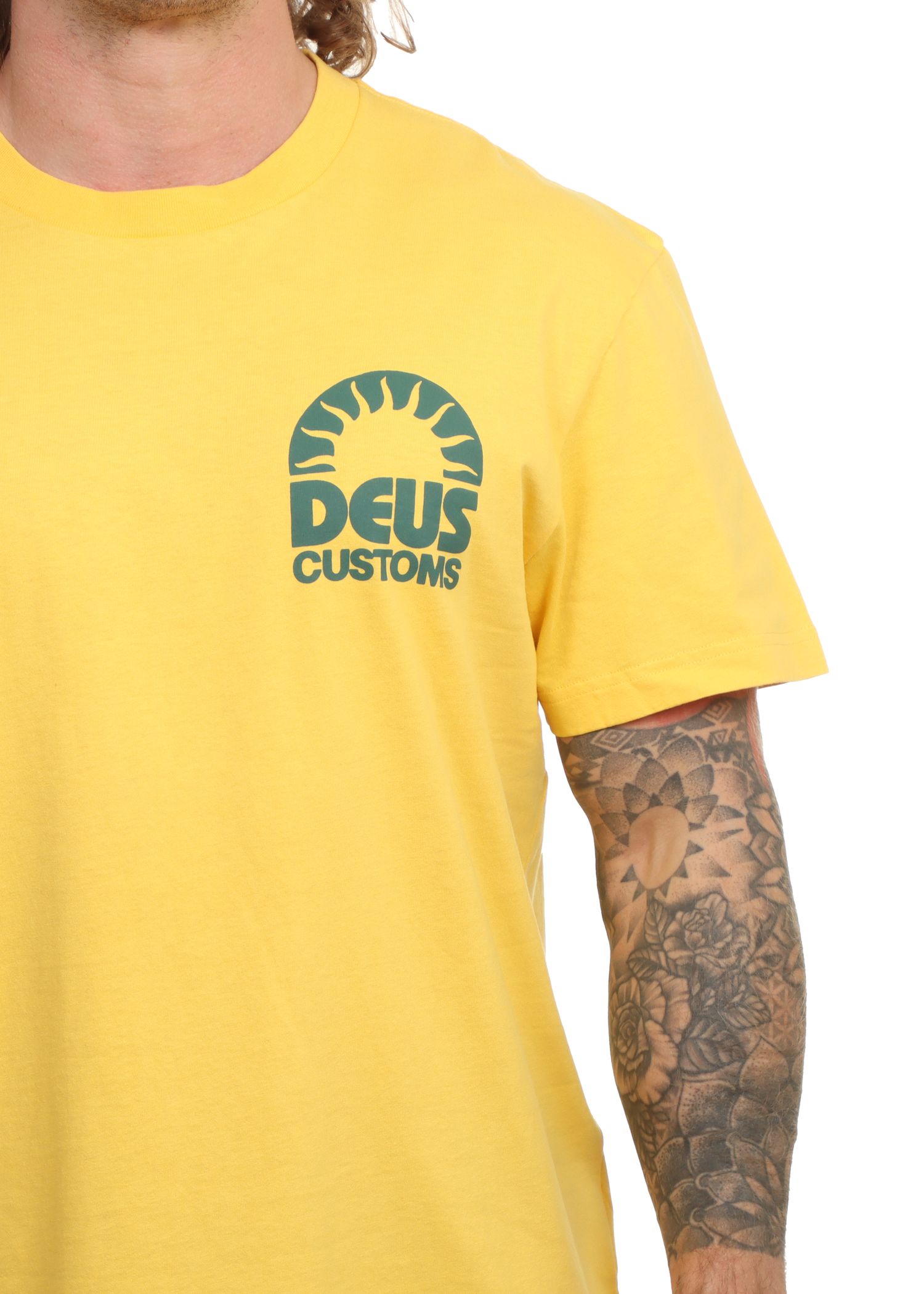 Deus Melodies Tee Mimosa Gold