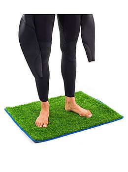 Surflogic Grass Wetsuit Changing Mat