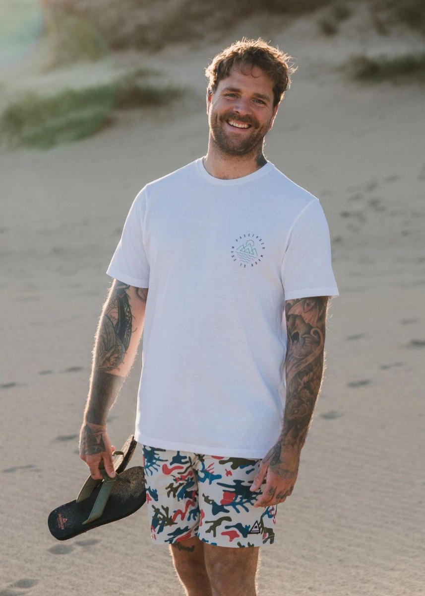 Passenger Escapism Recycled Tee White