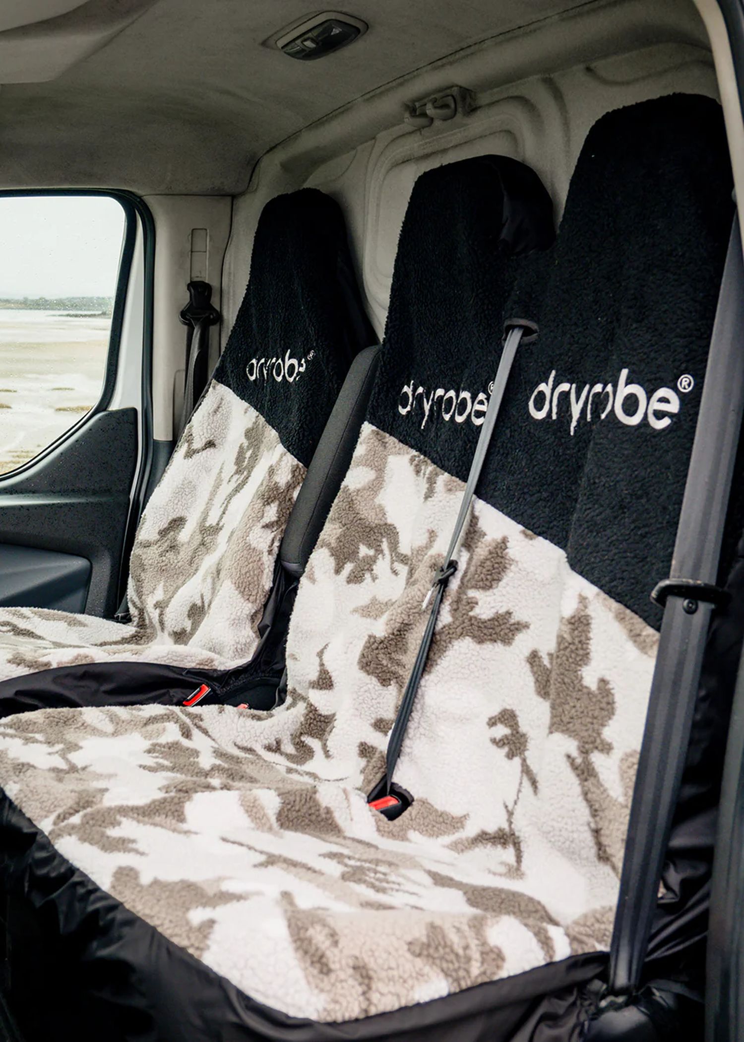 Dryrobe Waterproof Fluffy Double Seat Cover Sand