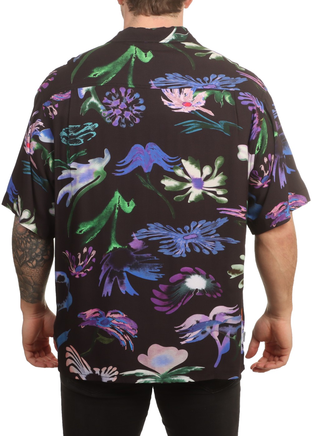 Element Resort Shirt Saturn Flowers