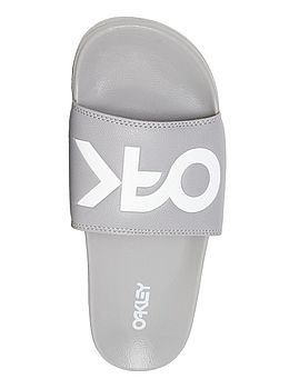 Oakley B1B 2.0 Sliders Cement