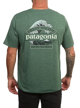 Patagonia Cap Cool Great Waves Tee Canopy