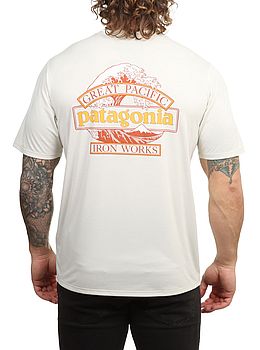 Patagonia Cap Cool Great Waves Tee Dyno White