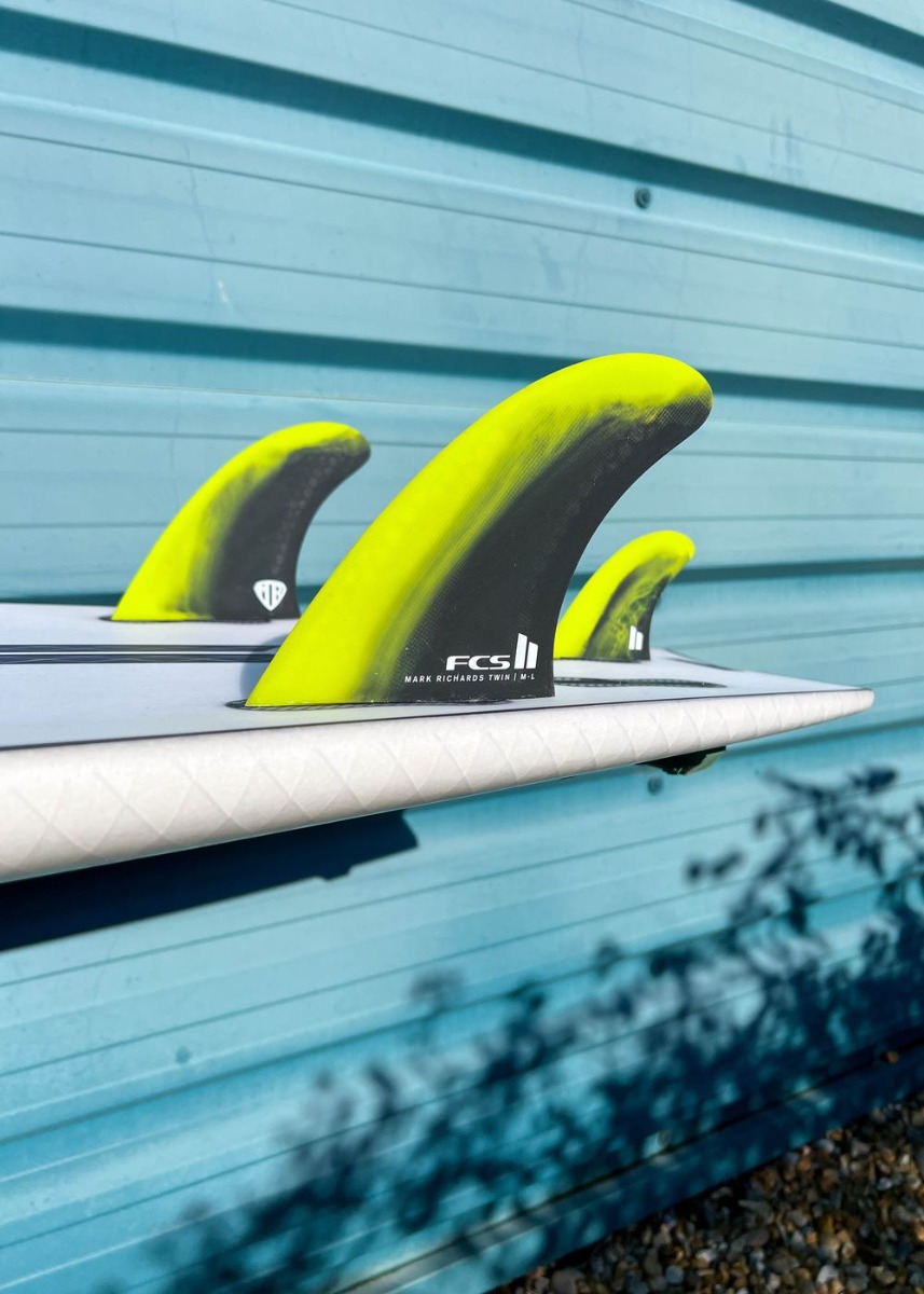 FCS 2 MR Twin+1 Surfboard Fins Cyber Lime