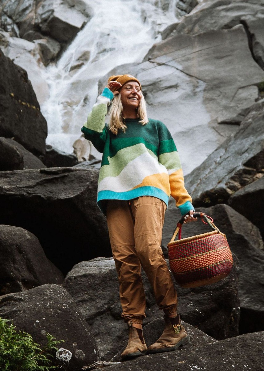 Passenger Scenic Knitted Sweater Dark Fern